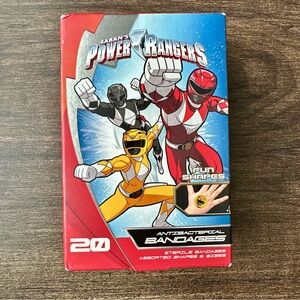 Saban's Power Rangers Fun Shapes Antibacterial Bandages / Bandaids - Sealed